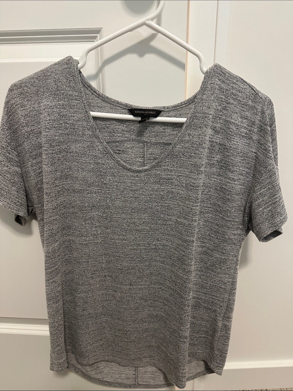 Banana Republic Gray Heather Short Sleeve Knit Tee
